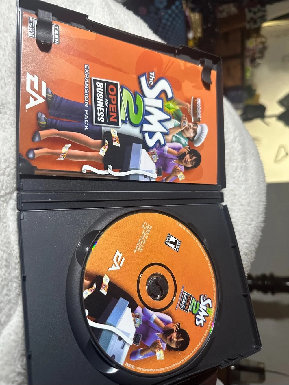The Sims 2: Open for Business PC Game and PROJECT SNOWBLIND game-used